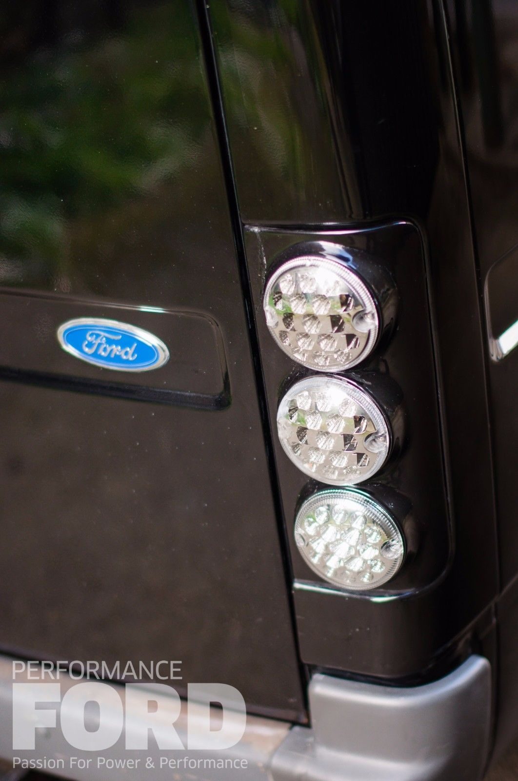 ford-transit-cosworth-03