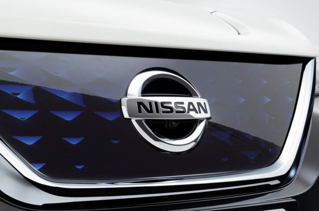 nissan-logo-elektromobil nissan-logo