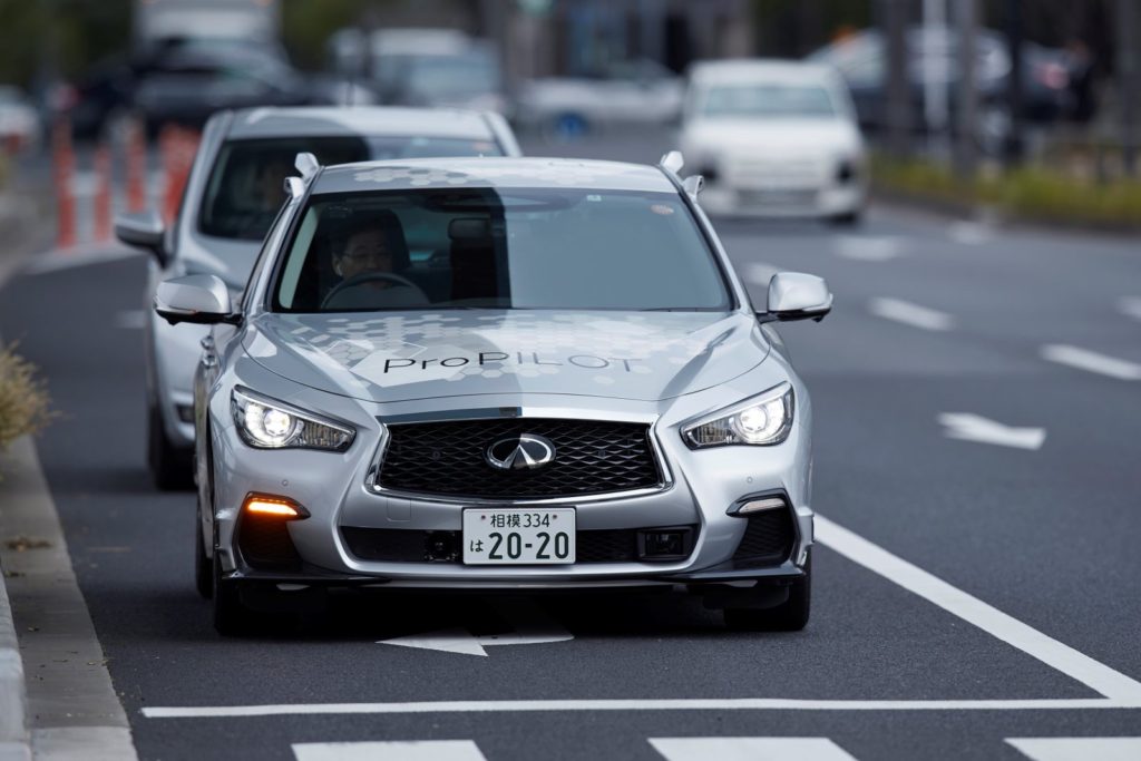 nissan-propilot-autonomni-rizeni-v-tokiu-infiniti-q50