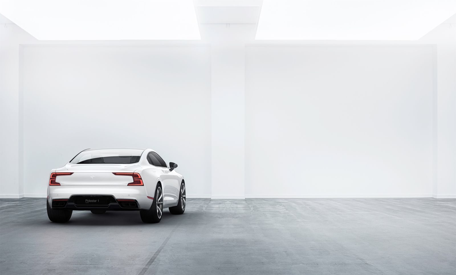 polestar-1-plug-in-hybrid- (5)