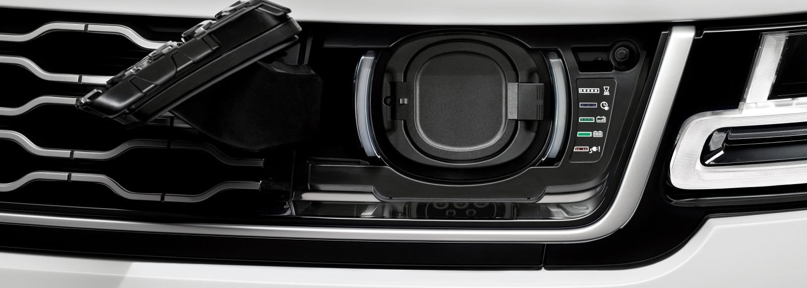 range-rover-sport-phev-my18- (5)