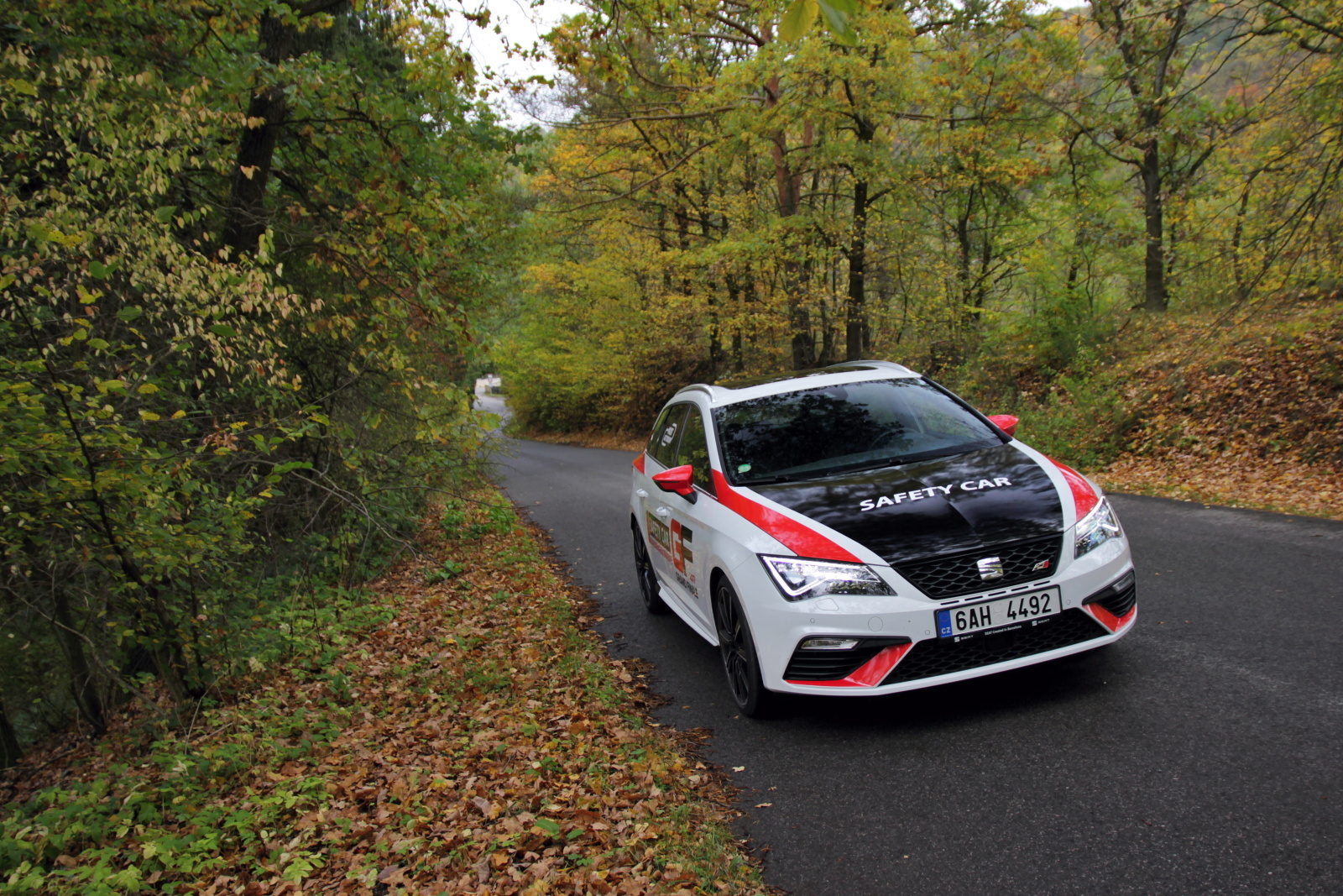 rychly-test-seat-leon-st-cupra-300-4drive-dsg-2-1