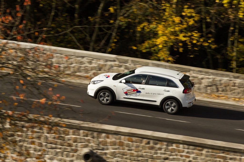 Kia Niro Ceska Kniha Rekordu