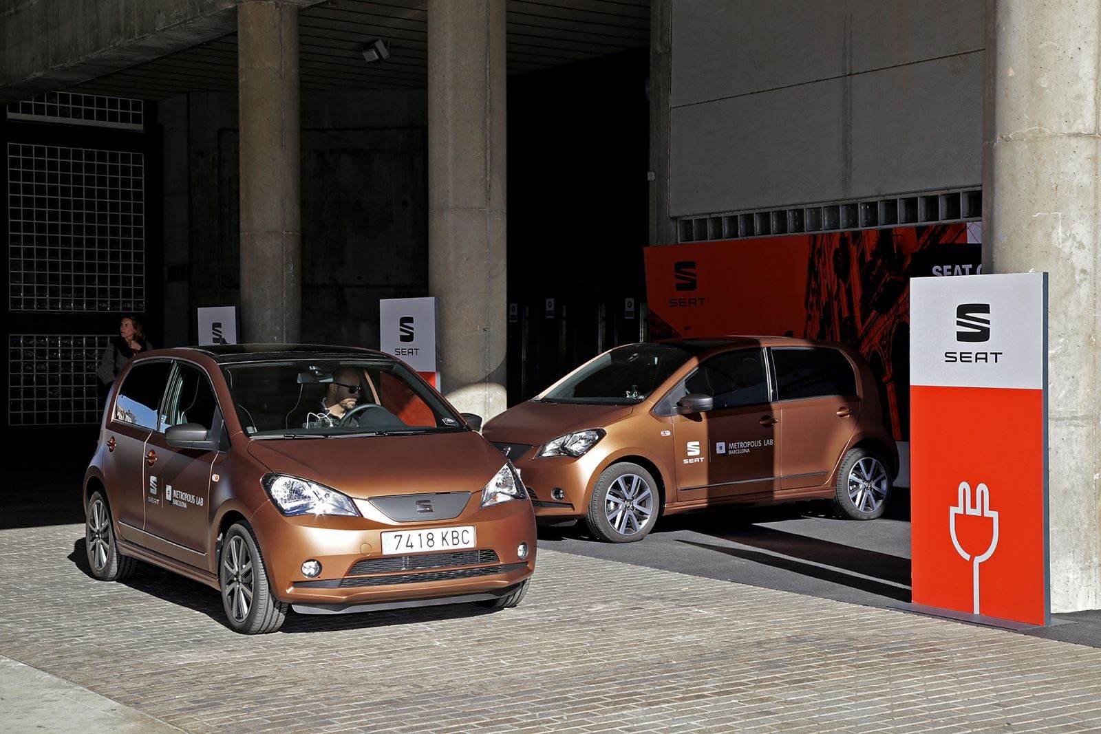 SEAT-Leon-Cristobal-koncept-Smart-City-Expo- (2)