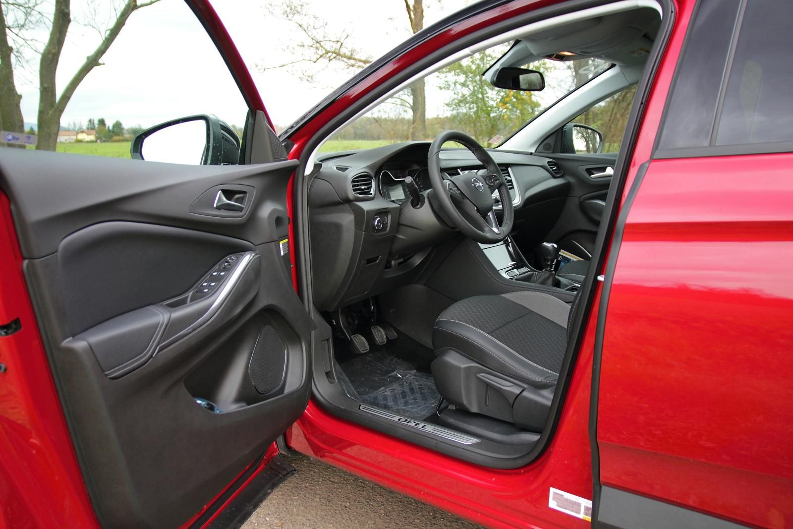 prvni-jizda-opel-grandland-x-16-cdti-88-kw- (15)