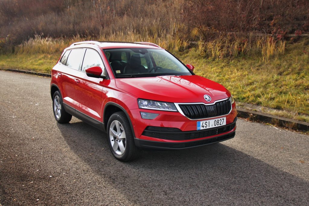 Nejlepší ojetina roku? Britové tvrdí, že je to Škoda Karoq s litrovým tříválcem