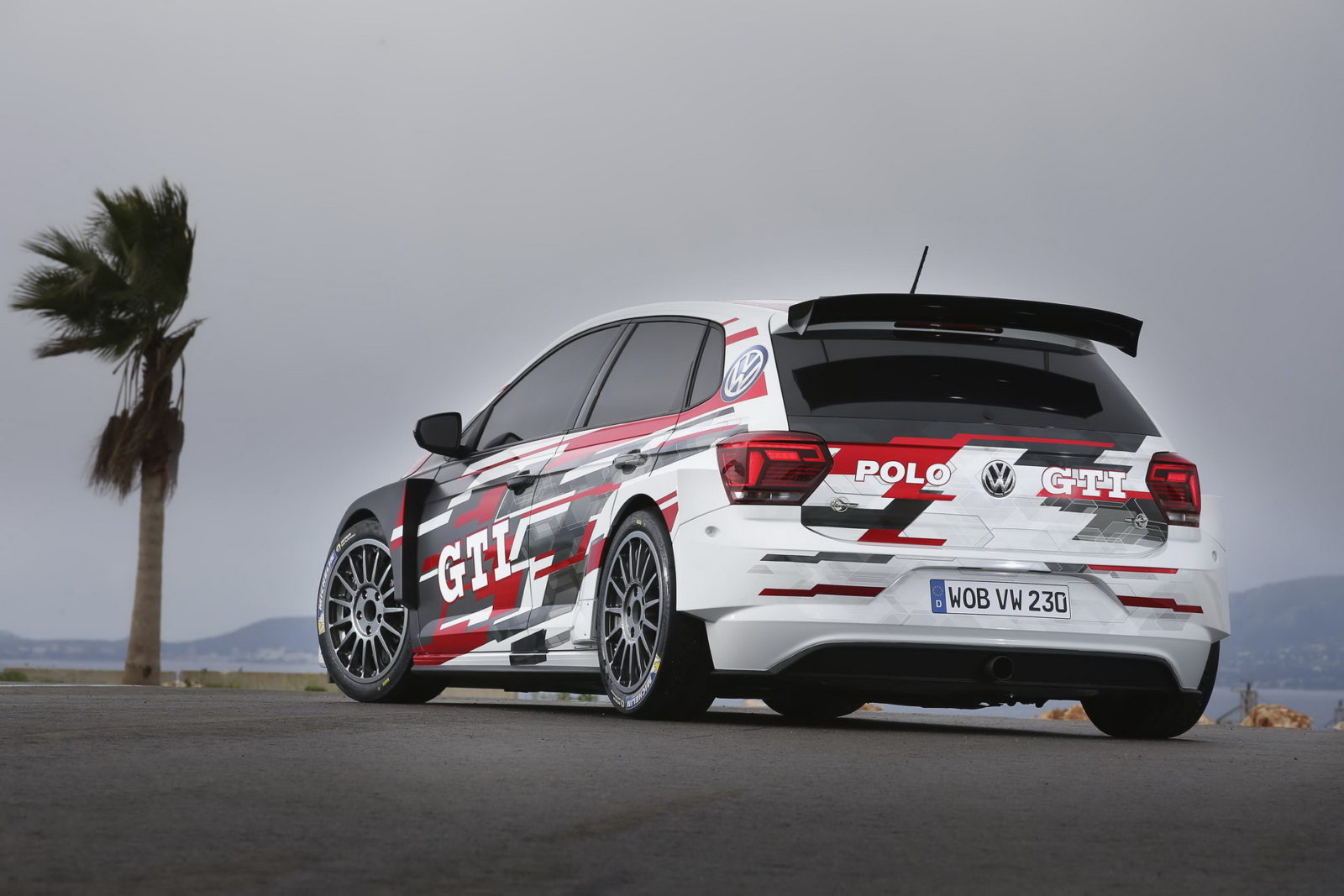 volkswagen-polo-gti-r5-04