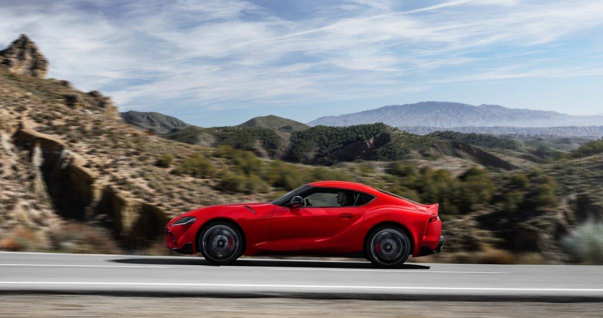 2020-Toyota-Supra-Red- (11)
