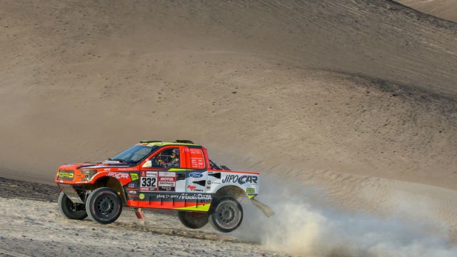 332-dk19-andrechaco-020696 332-dk19-andrechaco-020696
