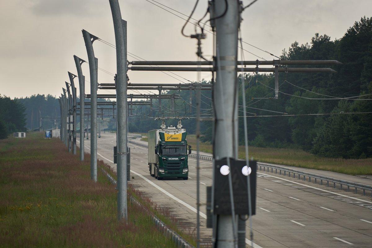 Scania-vozy-pro-nemecke-elektrifikovane-dalnice- (3)