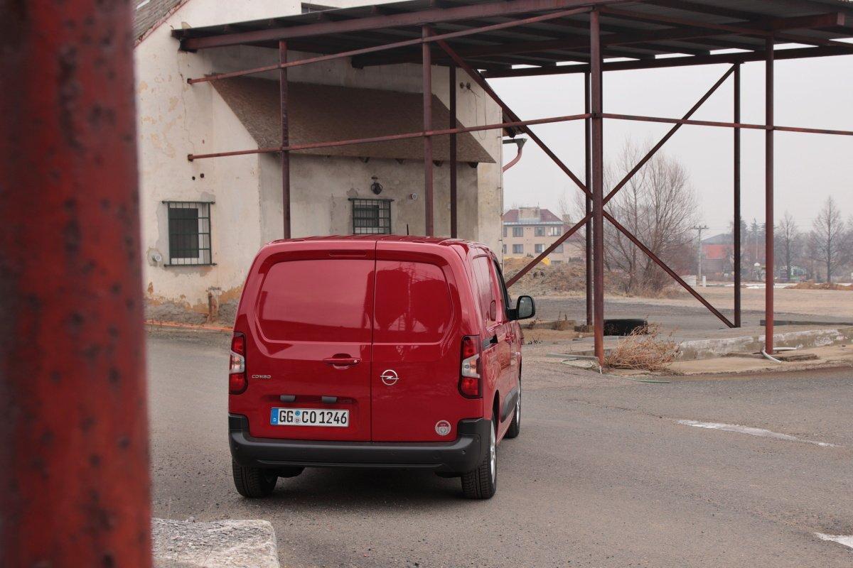 prvni-jizda-2019-opel-combo-van- (4)