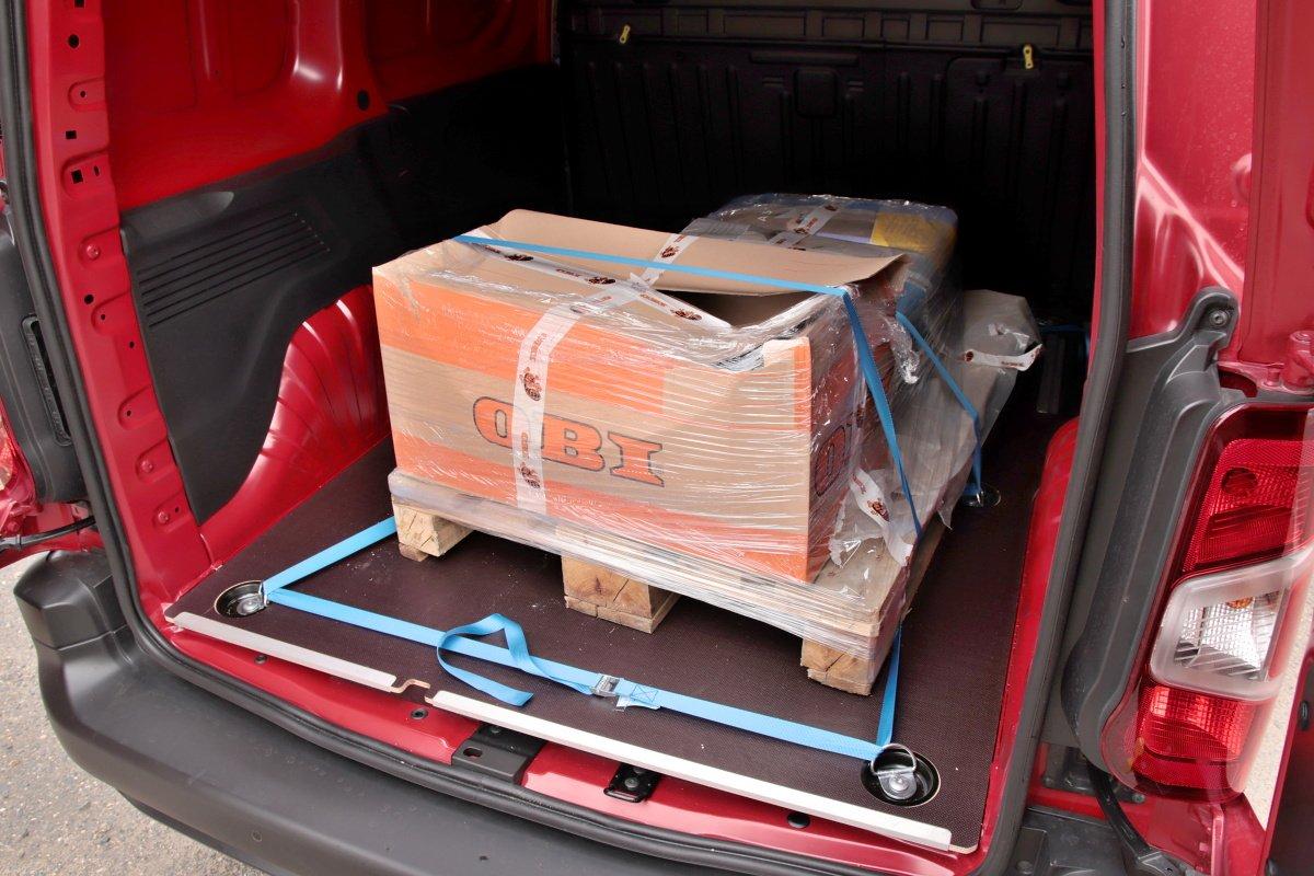 prvni-jizda-2019-opel-combo-van- (8)