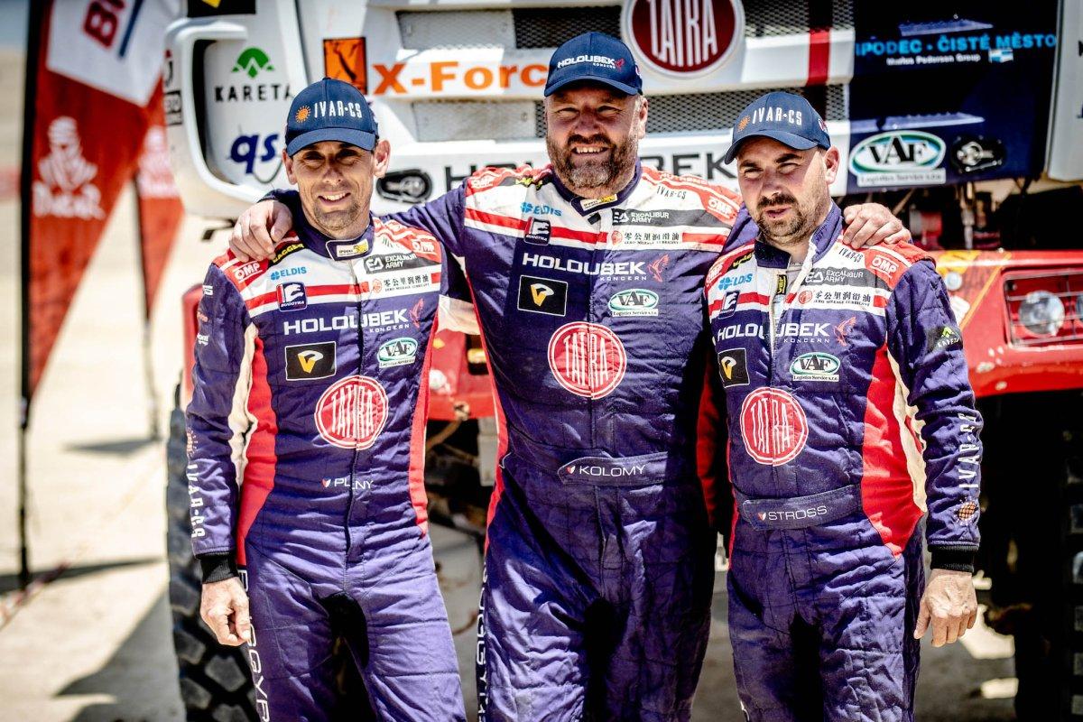 rallye-dakar-2019-po-10-etape-na-konci-dakaru-tatra-buggyra-racing-martin-kolomy- (2)