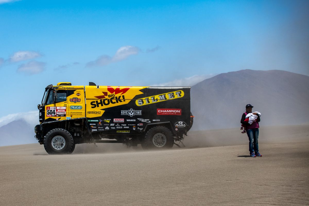 rallye-dakar-2019-po-6-etape-martin-macik- (2)