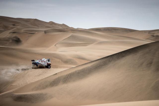 rallye-dakar-2019-po-8-etape-tatra-buggyra-racing-soltys-kolomy- (1) rallye-dakar-2019-po-8-etape-tatra-buggyra-racing-soltys-kolomy- (1)