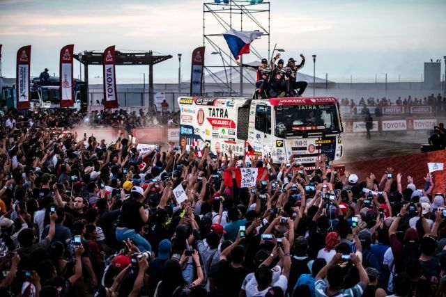 rallye-dakar-2019-tatra-buggyra-racing-pred-dakarem- (2) rallye-dakar-2019-tatra-buggyra-racing-pred-dakarem- (2)