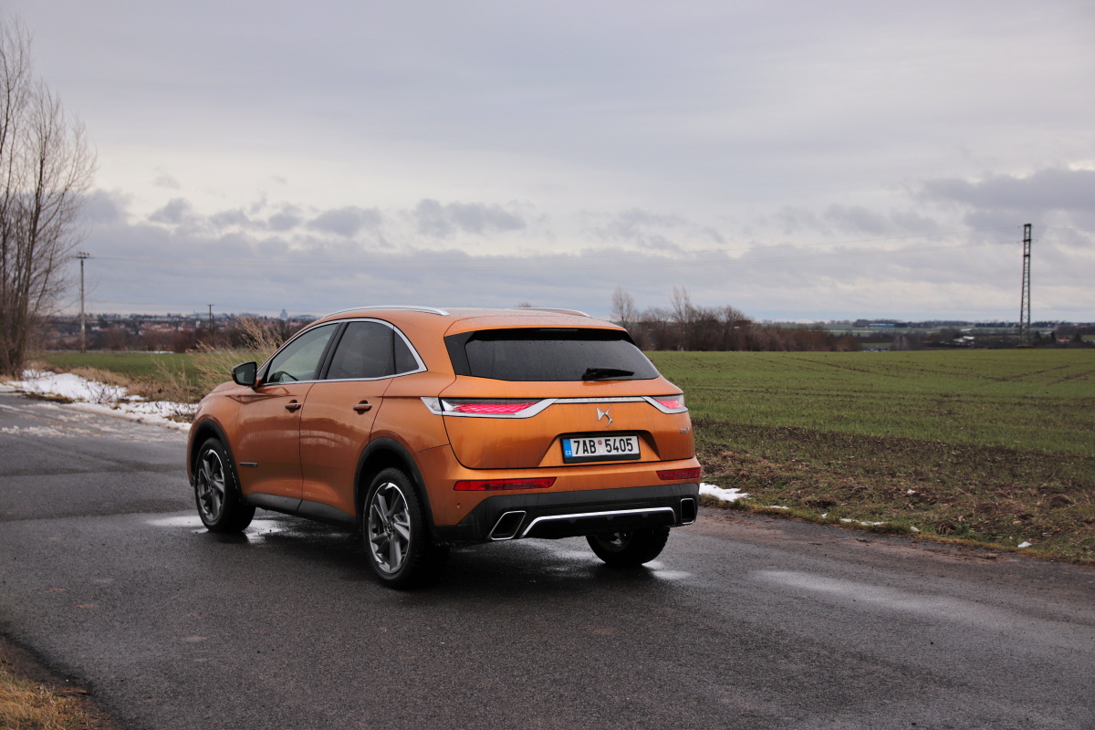test-2018-ds7-crossback-bluehdi-180-8at- (29)