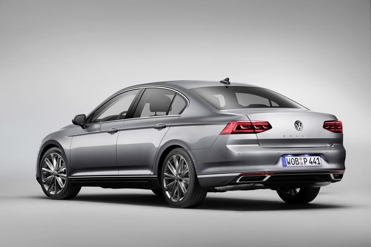 2019-volkswagen-passat- (3)
