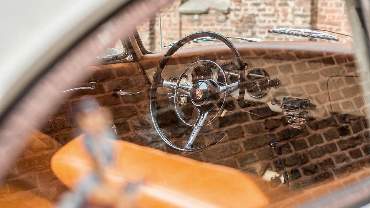 Das-Triebwerk-porsche-356-veteran-renovace- (4)