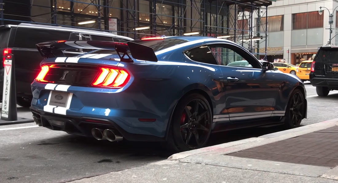ford-mustang-shelby-gt500-vyfuk-video