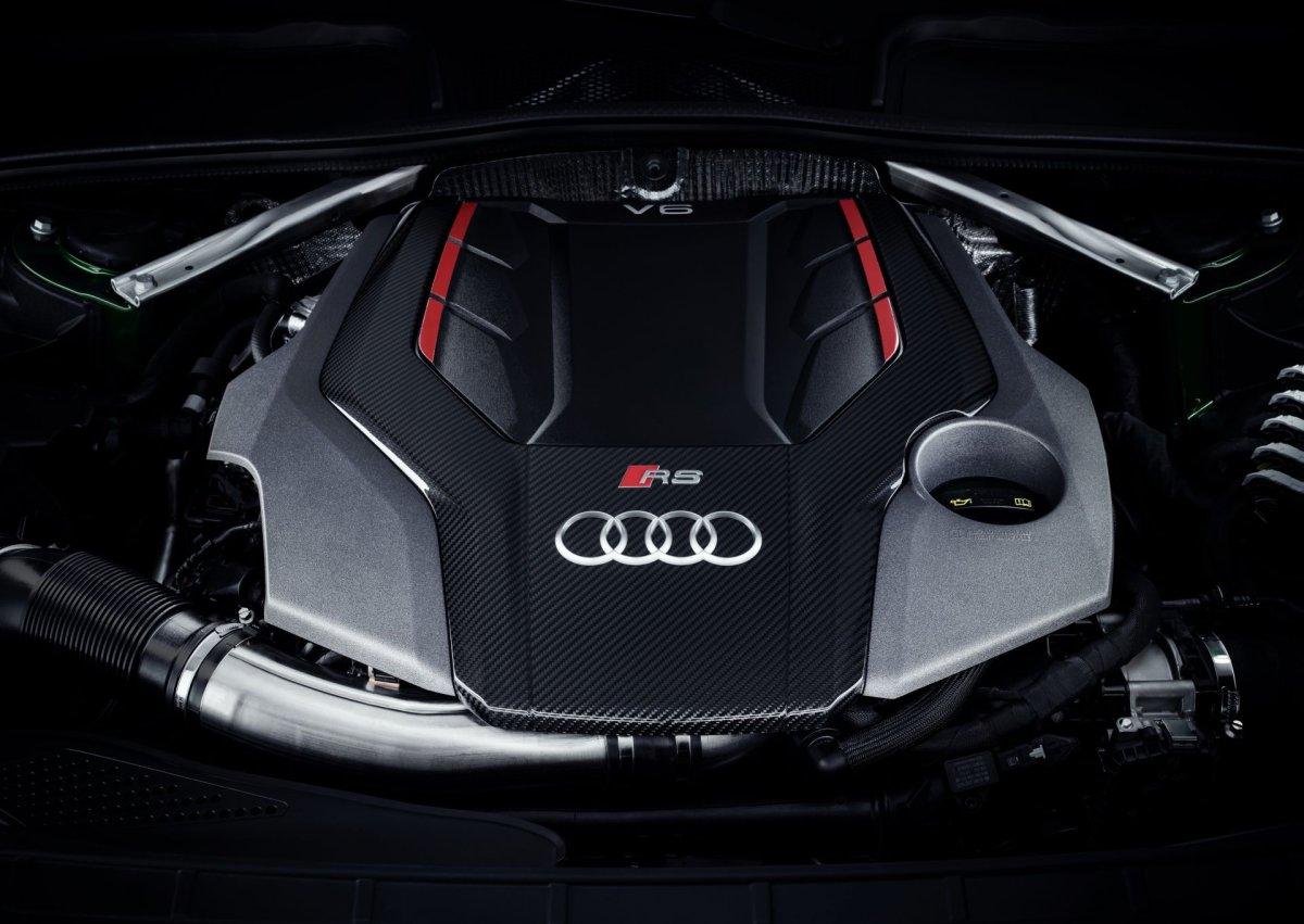 2019-audi-rs5-sportback- (4)