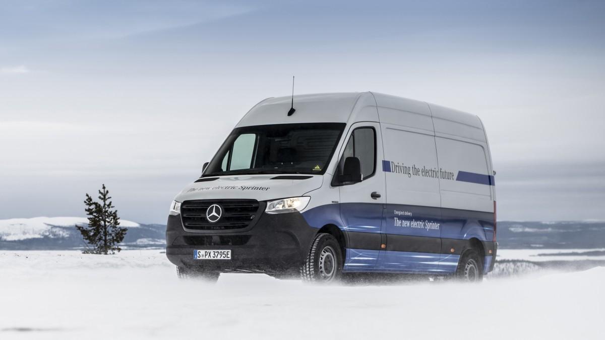 2019-mercedes-benz-esprinter- (5)