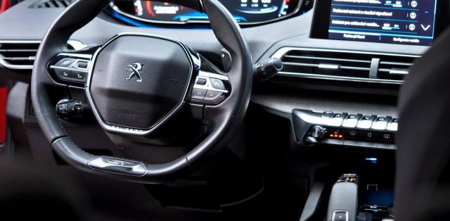 Test-2019-Peugeot-3008-GT-20-BlueHDI-180-8AT- (23)