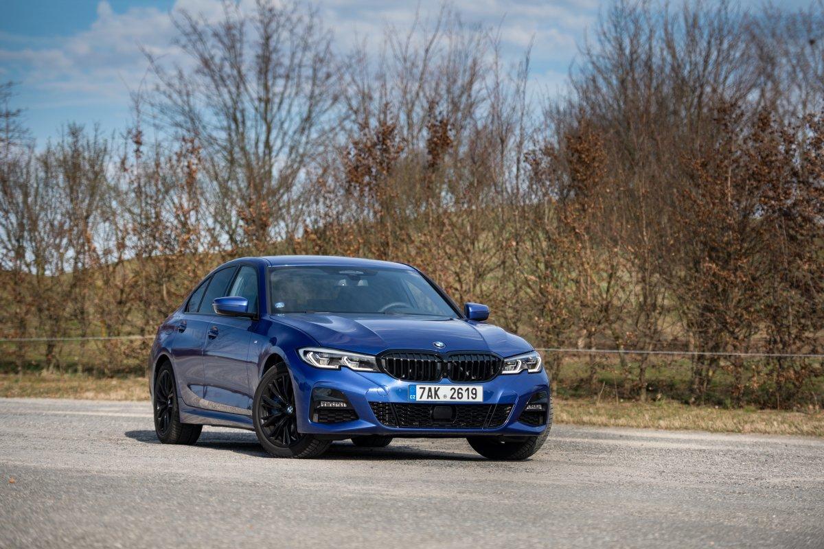prvni-jizda-2019-bmw-330i- (26)