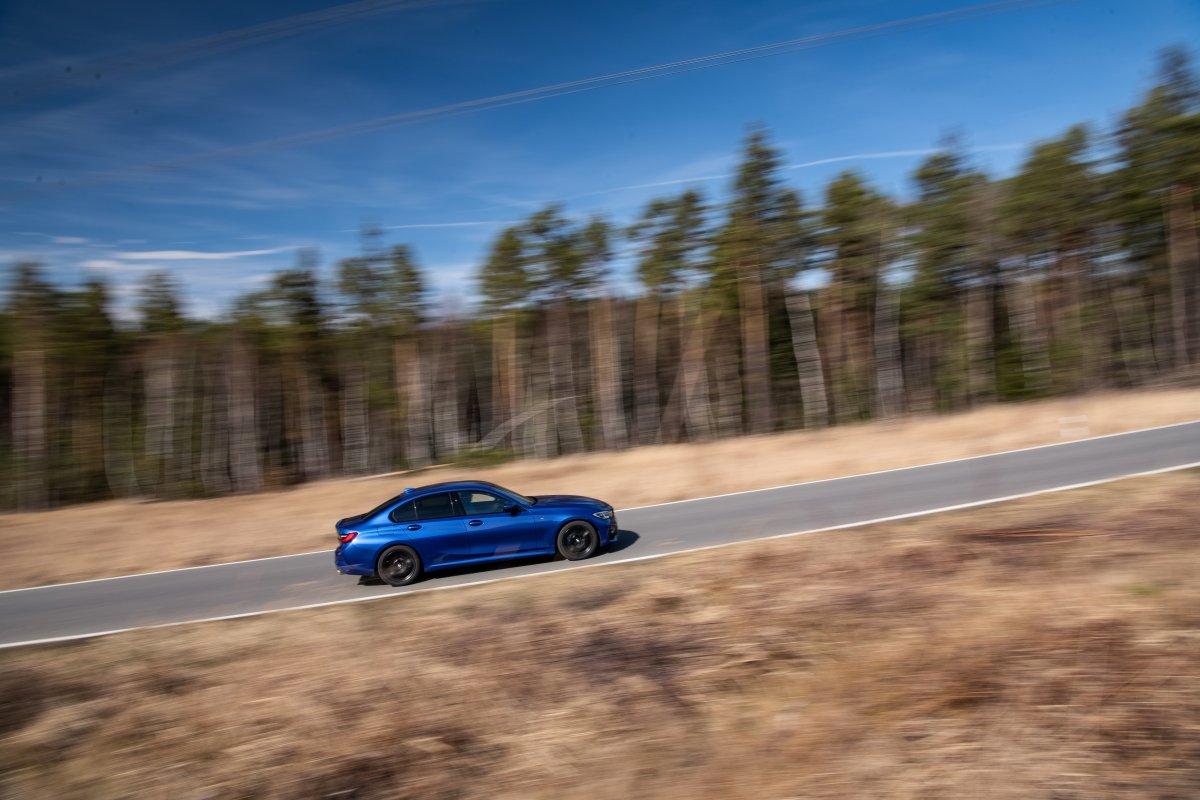 prvni-jizda-2019-bmw-330i- (32)