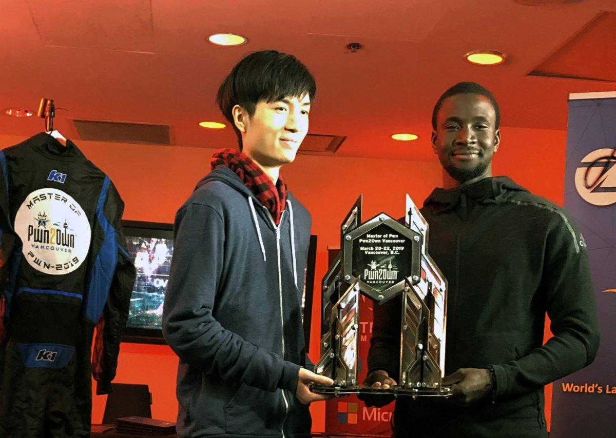 Tým Fluoroacetate: Richard Zhu a Amat Cama a