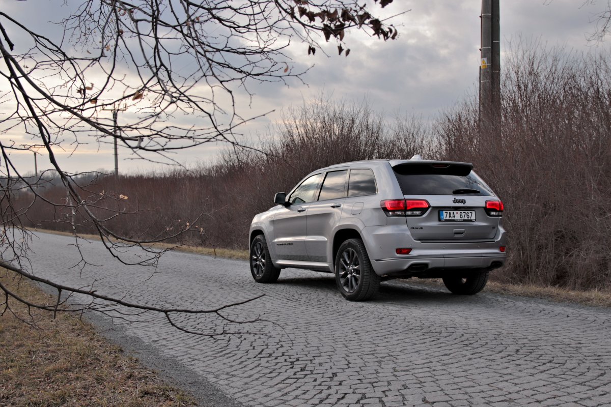 test-2019-jeep-grand-cherokee-30-crd-8at-4x4- (8)