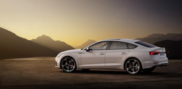 2019-Audi-S5-TDI-Sportback- (8)