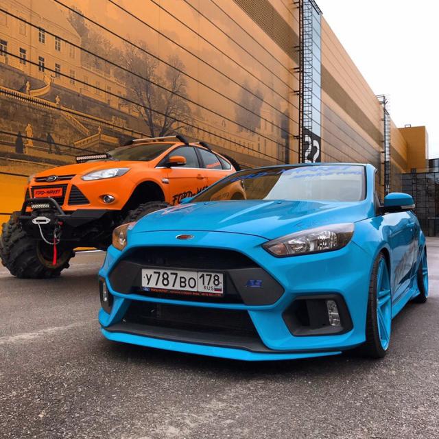 ford-focus-rs-kabriolet-and-focus-off-road- (1) ford-focus-rs-kabriolet-and-focus-off-road- (1)