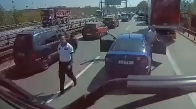policie zakrok