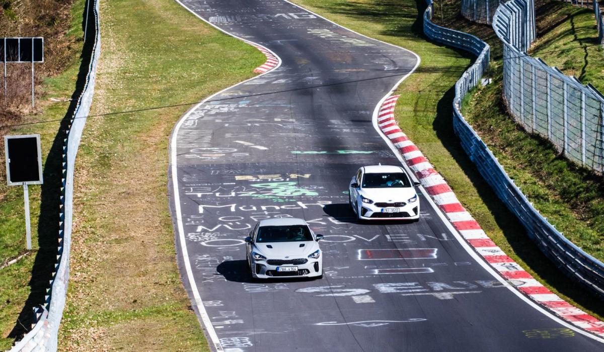 prvni-jizda-2019-kia-proceed-gt-nurburgring- (35)