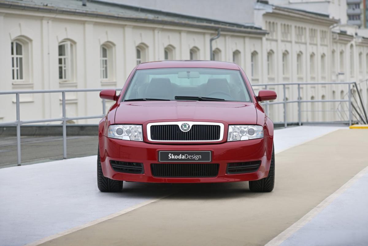 skoda-tudor-2002-front-1920x1287