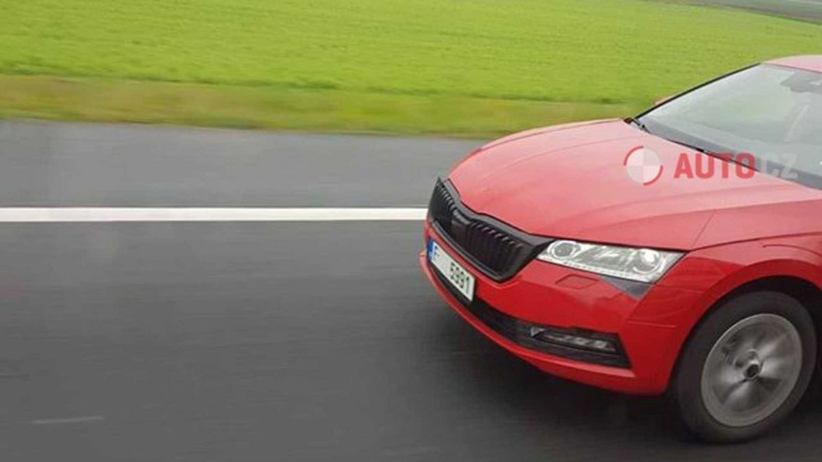 2020-skoda-octavia-combi-spy-foto-auto_cz-04