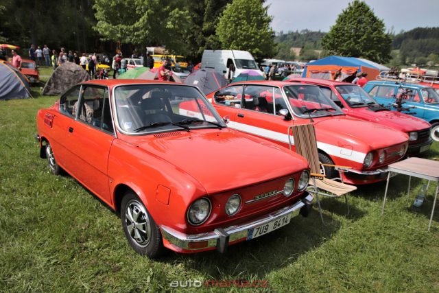 6-sraz-socialistickych-aut-hnacov-2019-kveten- (7) 6-sraz-socialistickych-aut-hnacov-2019-kveten- (7)