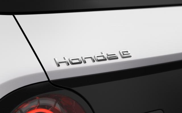 HONDA_E_zadni-logo HONDA_E_zadni-logo
