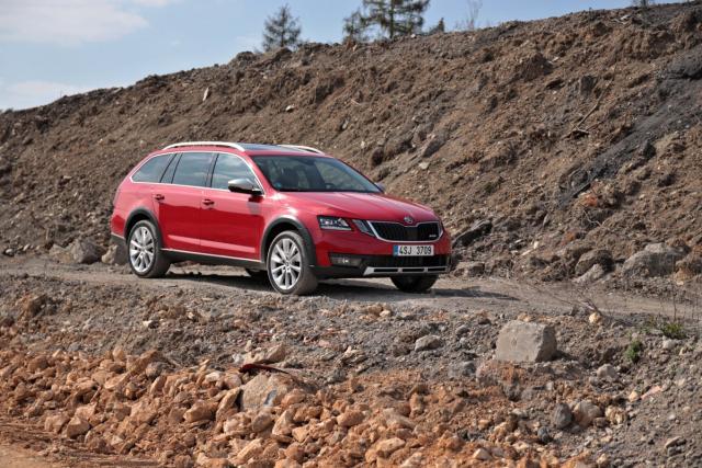 Test-2019-Skoda-Octavia-Scout-20-TDI-140-kW-DSG-4x4- (23) Test-2019-Skoda-Octavia-Scout-20-TDI-140-kW-DSG-4x4- (23)