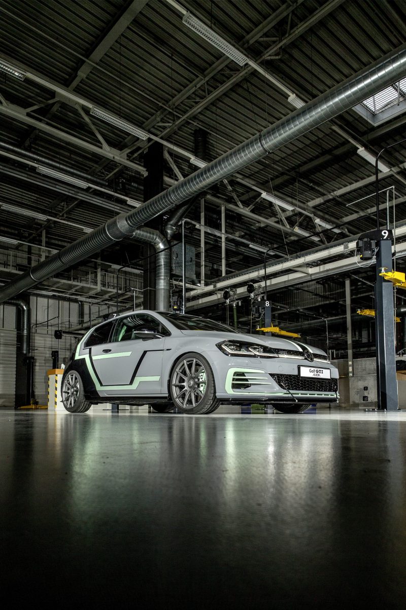 Double debut at the GTI gathering: Apprentices from Wolfsburg an