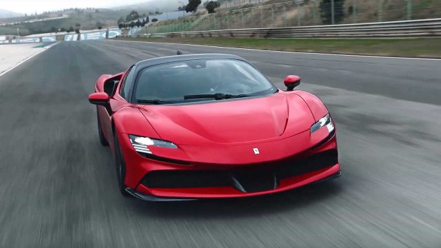 ferrari-sf90-stradale (1) ferrari-sf90-stradale (1)