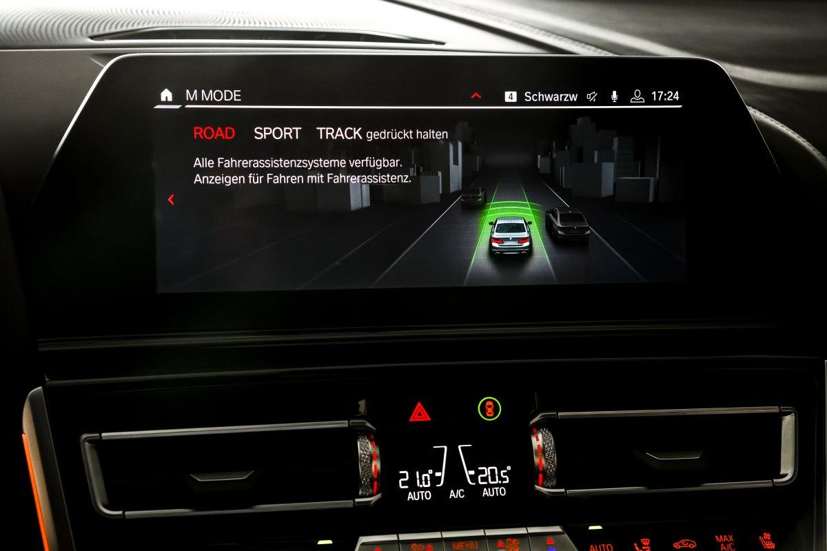 novy-system-2020-bmw-m-mode- (1)