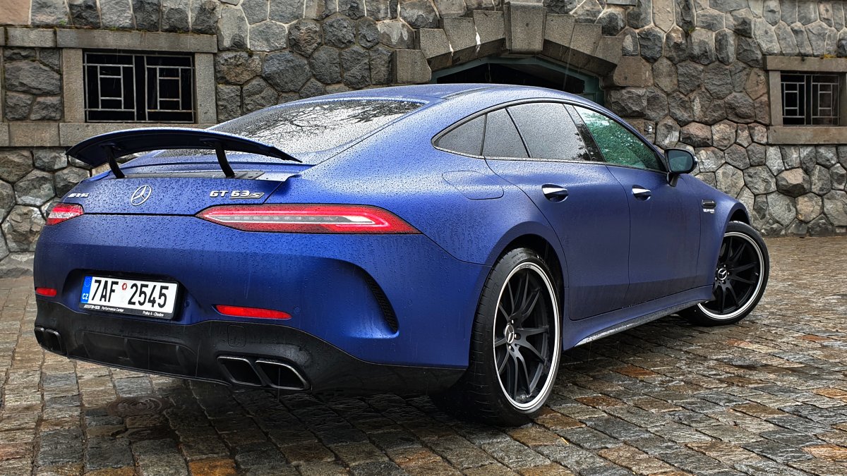 test-mercedes-amg-gt-63-s-4matic-plus-4dverove-kupe- (10)