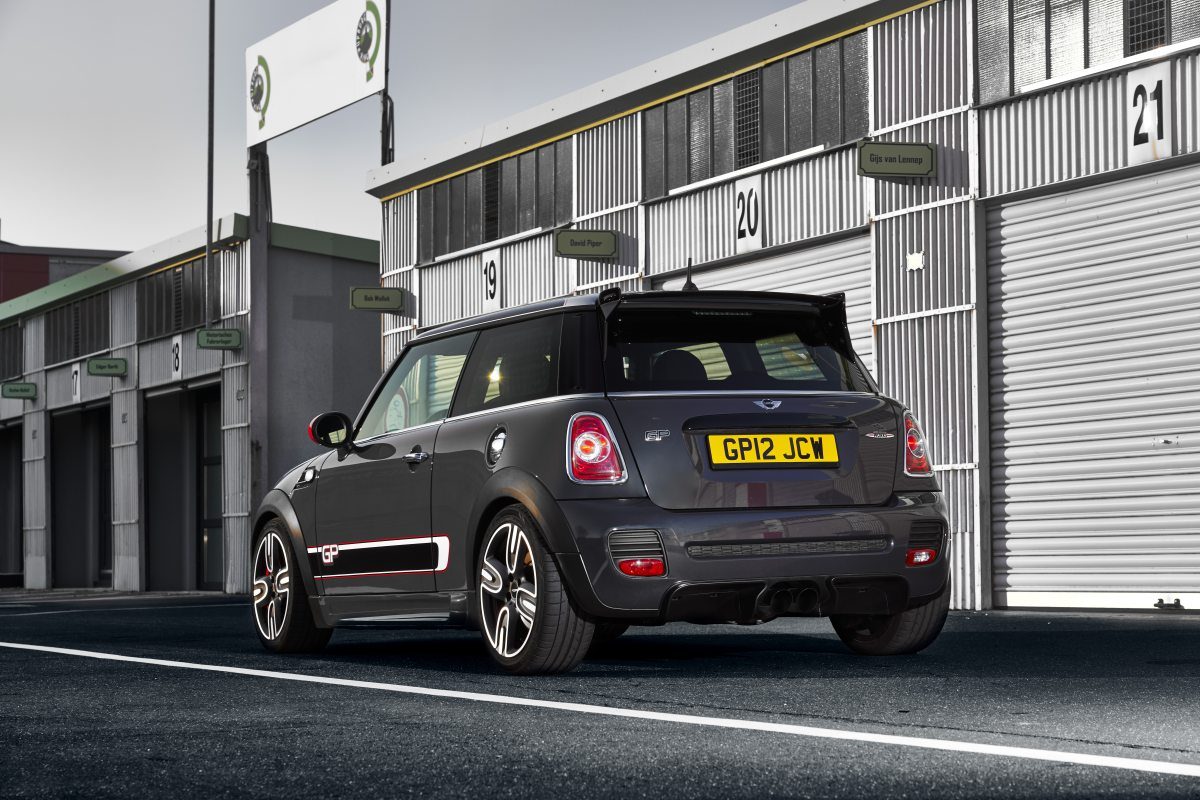 2012-MINI-John-Cooper-Works-GP- (3)