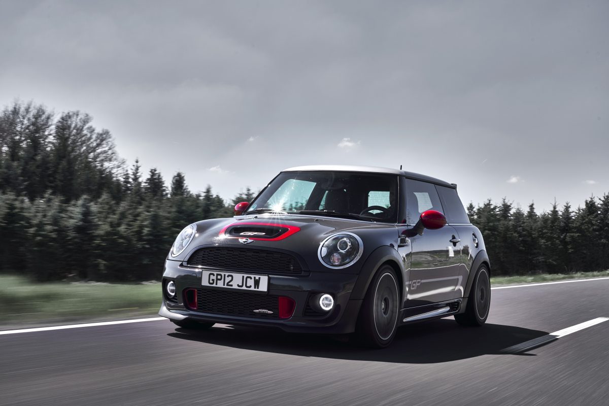 2012-MINI-John-Cooper-Works-GP- (5)