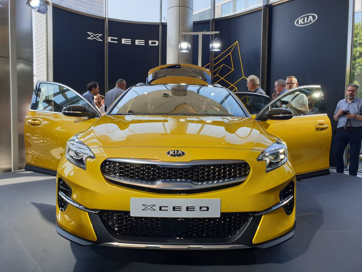 2019-KIA_XCeed- (5)