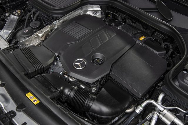 2019-facelift-mercedes-benz-glc-300-d-4matic- (15) 2019-facelift-mercedes-benz-glc-300-d-4matic- (15)