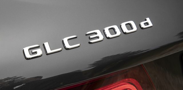 2019-facelift-mercedes-benz-glc-300-d-4matic- (8)