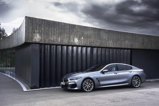 2020-bmw-rady-8-gran-coupe- (10) 2020-bmw-rady-8-gran-coupe- (10)